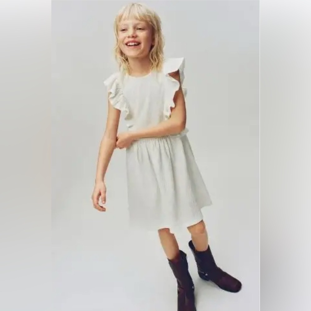 NEW Girl's White Dress Size 5
